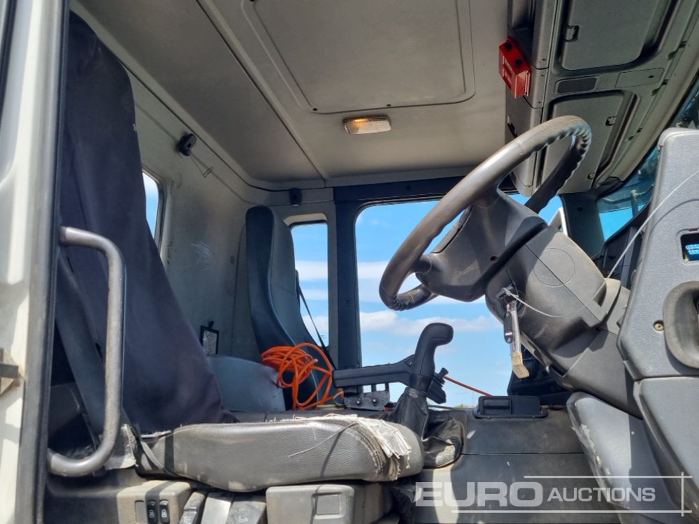 Camión multibasculante Scania P360: foto 35