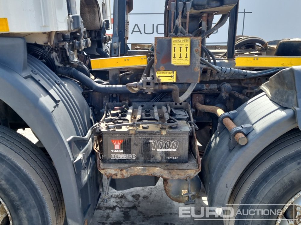 Camión multibasculante Scania P360: foto 17