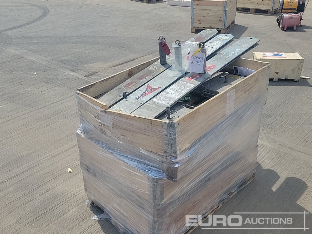 Stillage of Base Weights & Man Anchors (3 of) - Equipo de construcción: foto 1 Stillage of Base Weights & Man Anchors (3 of) - Equipo de construcción: foto 1