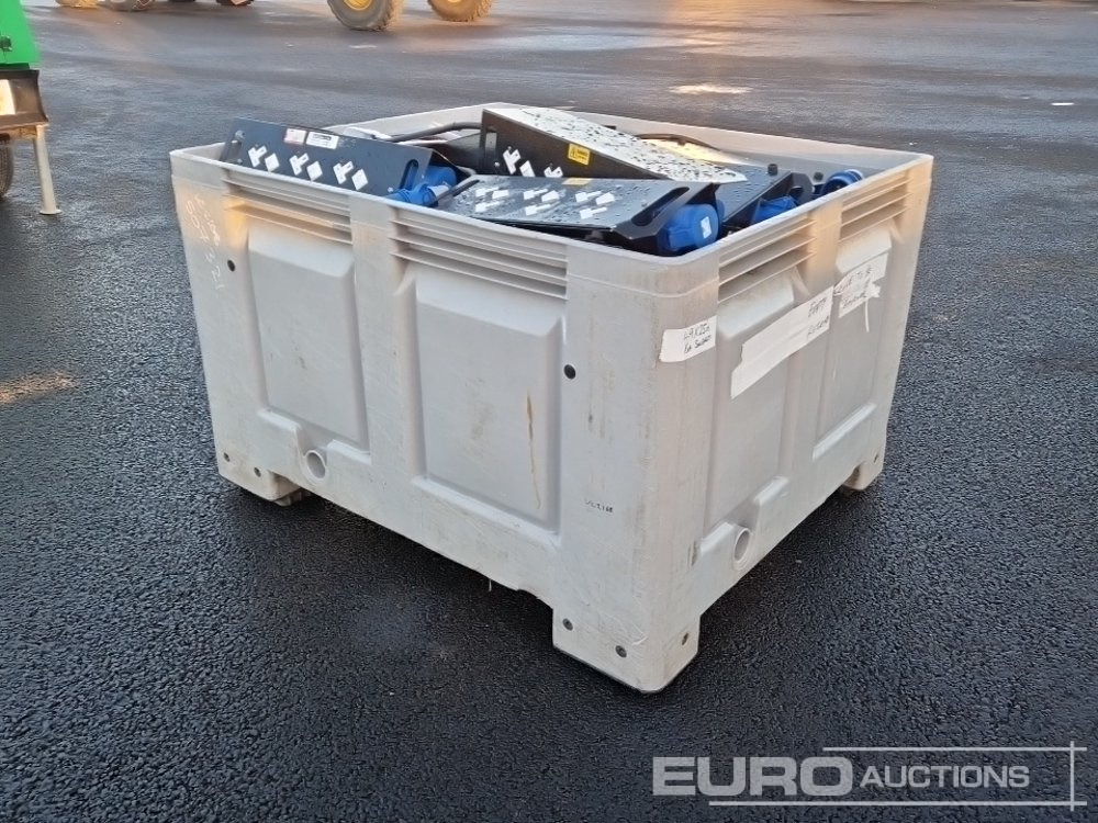 Stillage of MD17 Distribution Board - Equipo de construcción: foto 3 Stillage of MD17 Distribution Board - Equipo de construcción: foto 3