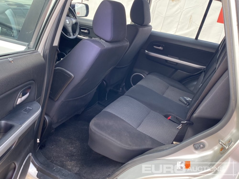 SUV/ Todoterreno Suzuki Grand Vitara: foto 18