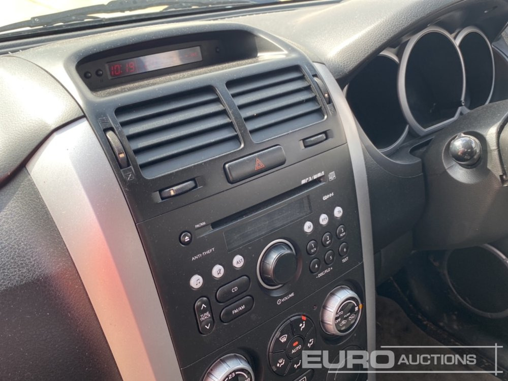 SUV/ Todoterreno Suzuki Grand Vitara: foto 21