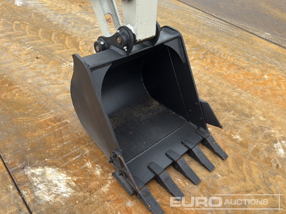 Takeuchi TB150C - Miniexcavadora: foto 5 Takeuchi TB150C - Miniexcavadora: foto 5