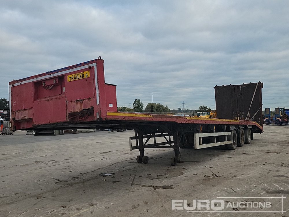 Tri Axle Low Loader Trailer, Winch, Hydraulic Ramp - Semirremolque góndola rebajadas: foto 1 Tri Axle Low Loader Trailer, Winch, Hydraulic Ramp - Semirremolque góndola rebajadas: foto 1