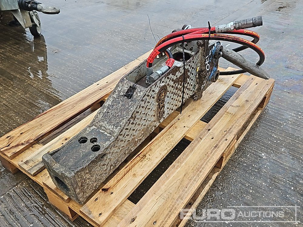 Ueng QRB 330 Hydraulic Breaker 35mm Pin to suit Mini Excavator - Martillo hidráulico: foto 1 Ueng QRB 330 Hydraulic Breaker 35mm Pin to suit Mini Excavator - Martillo hidráulico: foto 1