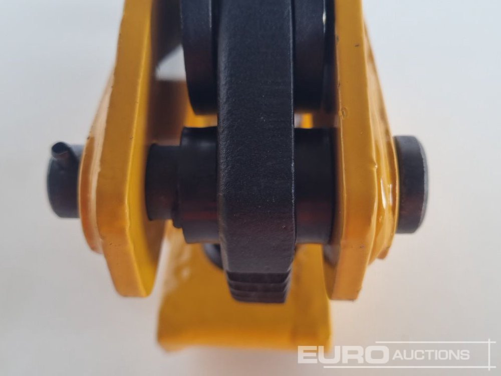 Equipo de construcción Unused 1 Ton CDH Vertical Plate Lifting Clamp: foto 13