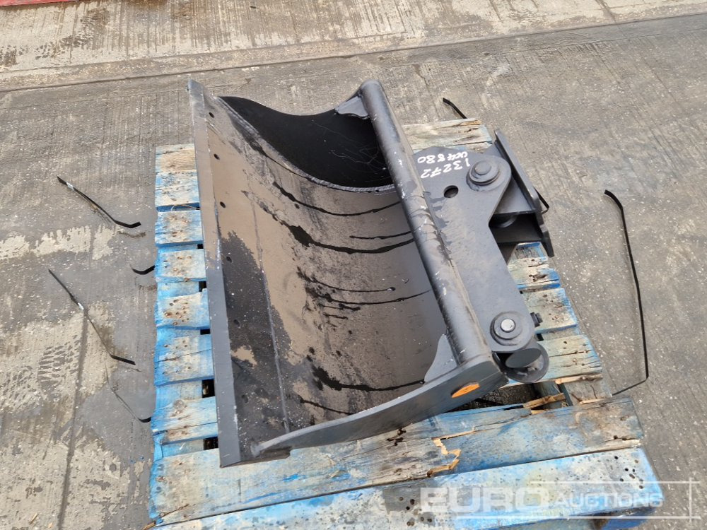 Unused 2024 Hardlife 40" Hydraulic Tilting Bucket - Cazo: foto 2 Unused 2024 Hardlife 40" Hydraulic Tilting Bucket - Cazo: foto 2