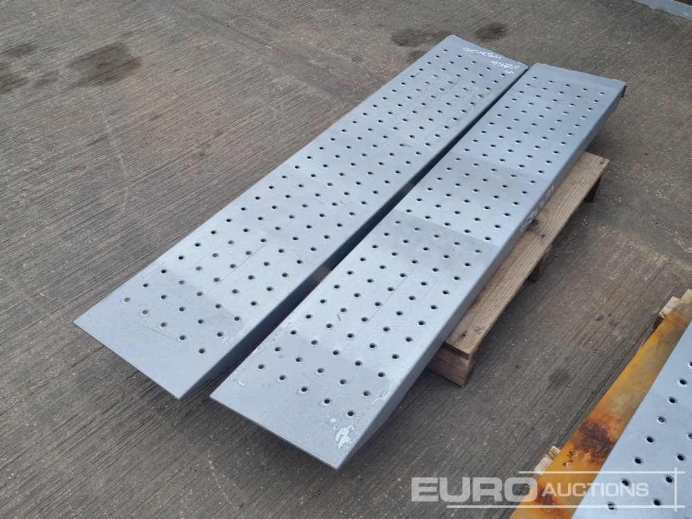 Unused 2025 5' Galvanised Steel 3 Ton Loading Ramps to suit Plant Trailer - Rampa de carga: foto 3 Unused 2025 5' Galvanised Steel 3 Ton Loading Ramps to suit Plant Trailer - Rampa de carga: foto 3