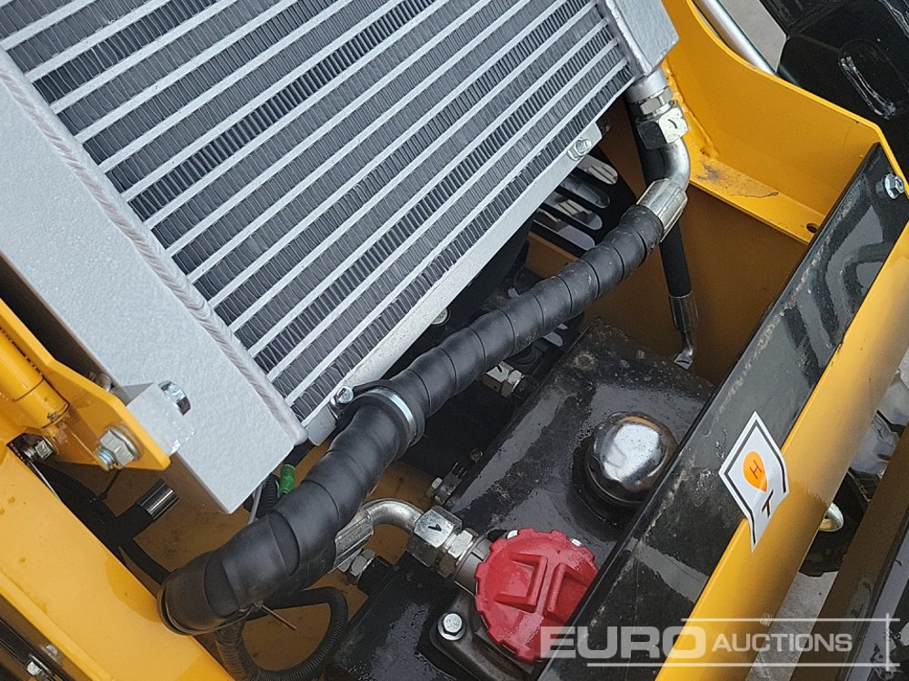 Minicargadora Unused 2025 Captok CK36C: foto 29