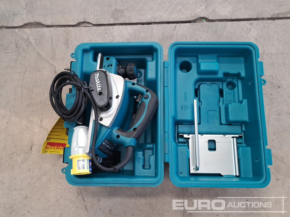 Unused Makita 110v Planer - Equipo de construcción: foto 2 Unused Makita 110v Planer - Equipo de construcción: foto 2