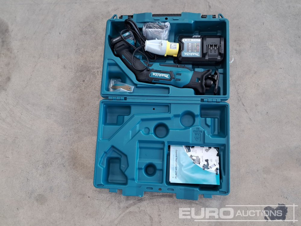 Unused Makita RJ03 12v Recip Saw, 2 Batteries, Charger, Case - Equipo de construcción: foto 4 Unused Makita RJ03 12v Recip Saw, 2 Batteries, Charger, Case - Equipo de construcción: foto 4