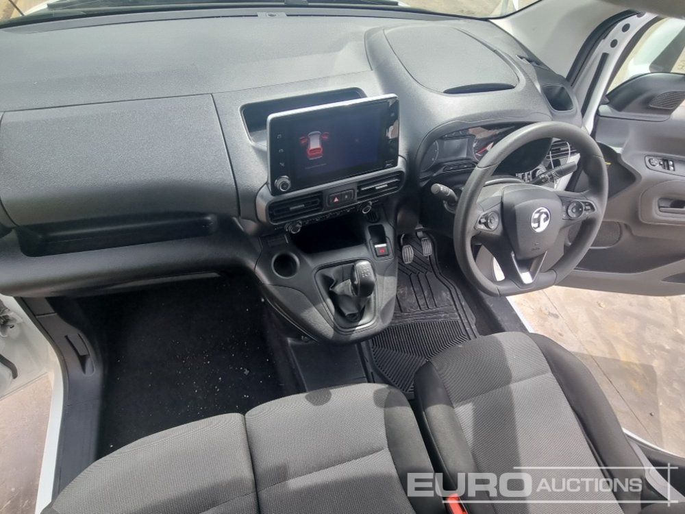 Furgoneta pequeña Vauxhall Combo: foto 26