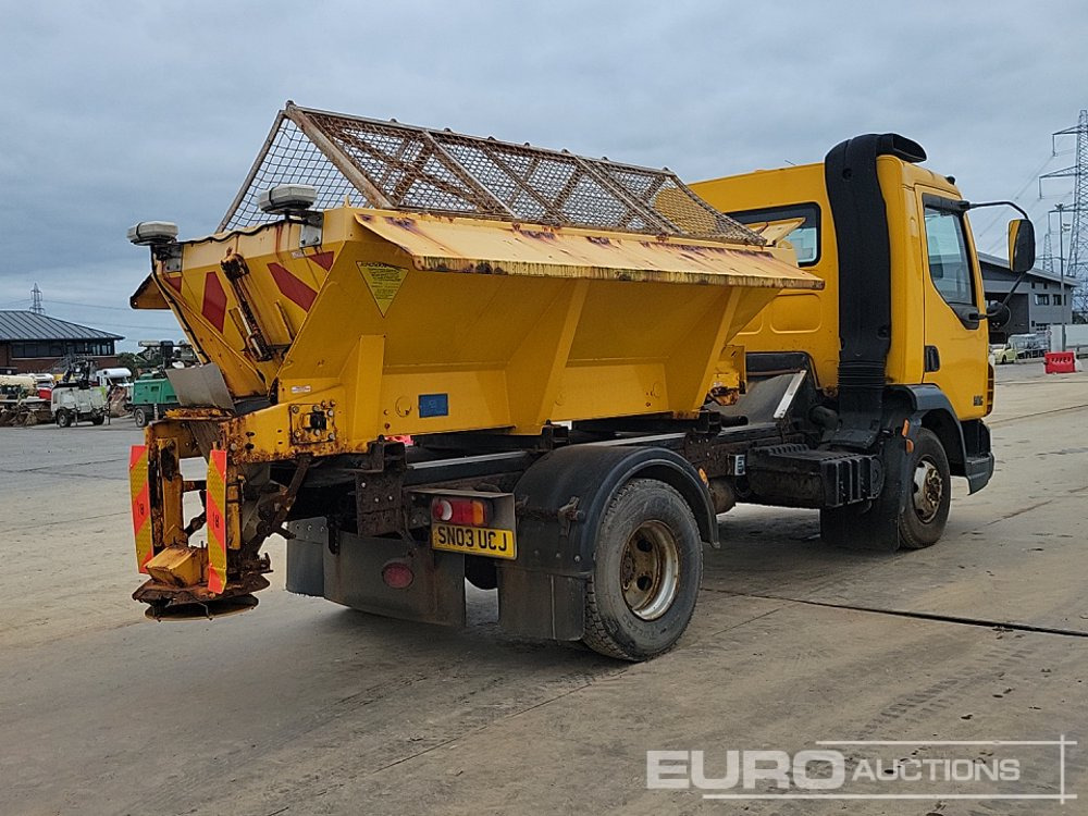 2003 DAF LF45.150 - Vehículo municipal: foto 5 2003 DAF LF45.150 - Vehículo municipal: foto 5