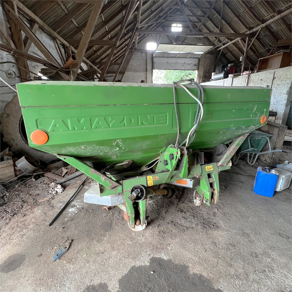 Amazone ZA-M Max - Maquinaria para fertilización: foto 3 Amazone ZA-M Max - Maquinaria para fertilización: foto 3