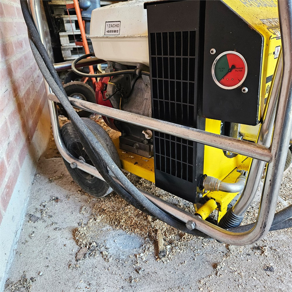 Equipo de construcción Atlas Copco LP 13-30 P: foto 9