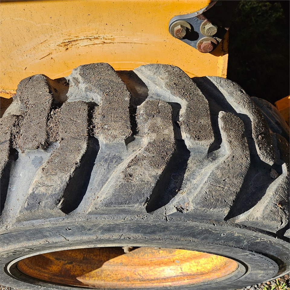 Minicargadora Bobcat Mustang 2044: foto 31