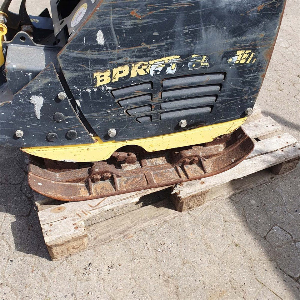 Bomag BRP 60/65 - Plancha reversible: foto 4 Bomag BRP 60/65 - Plancha reversible: foto 4