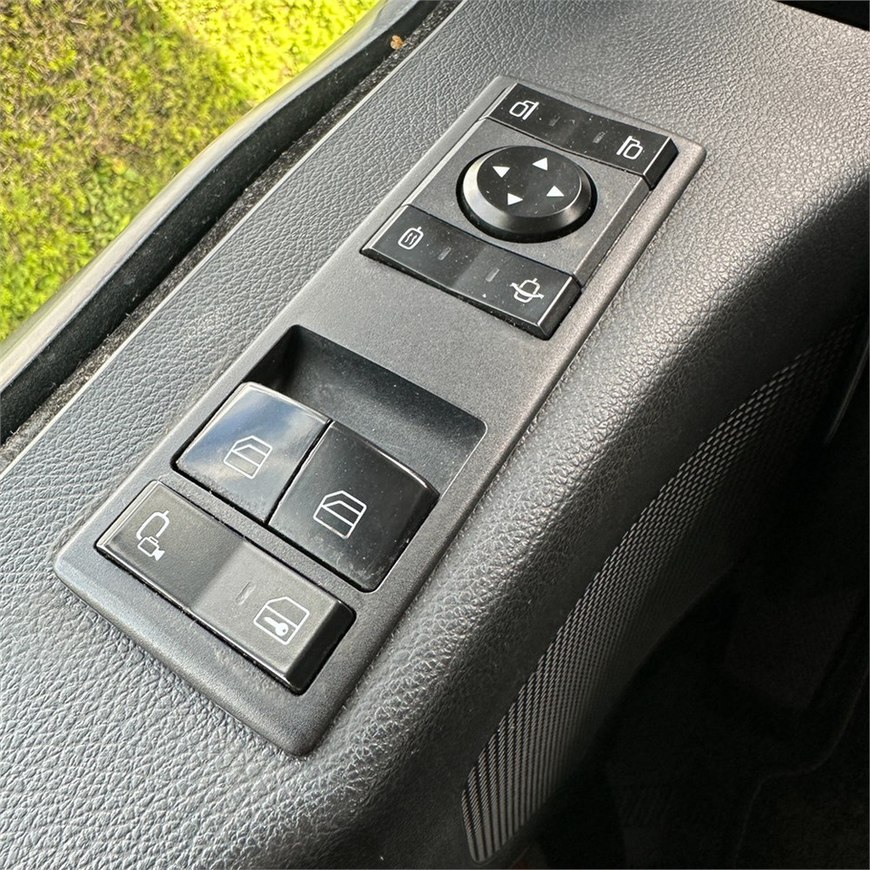 Cabeza tractora Mercedes 2653 LSDNA 6X2 Gigaspace: foto 15