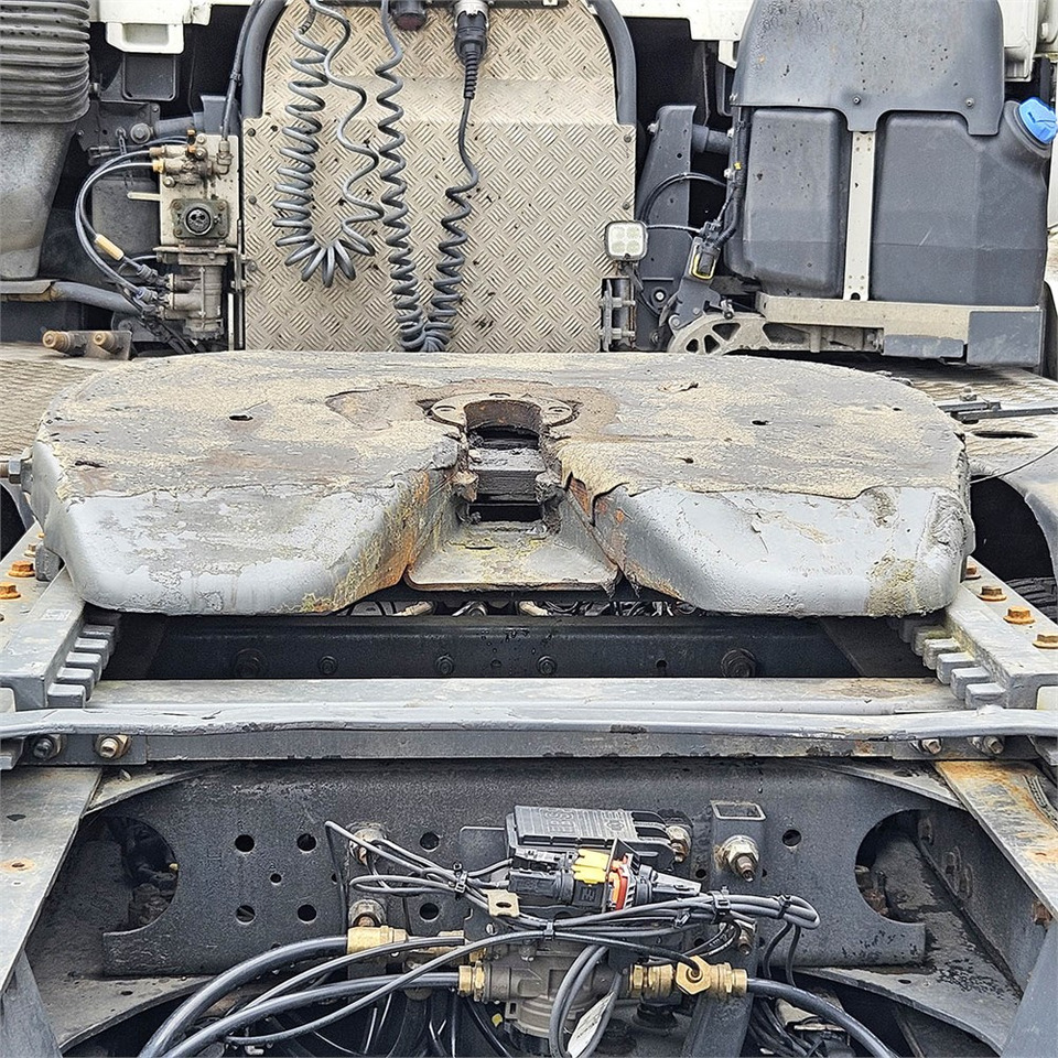 Cabeza tractora Renault T High 520 DTIM: foto 27