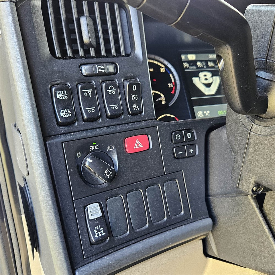 Cabeza tractora Scania R 560 LA6X2 4MNB: foto 22