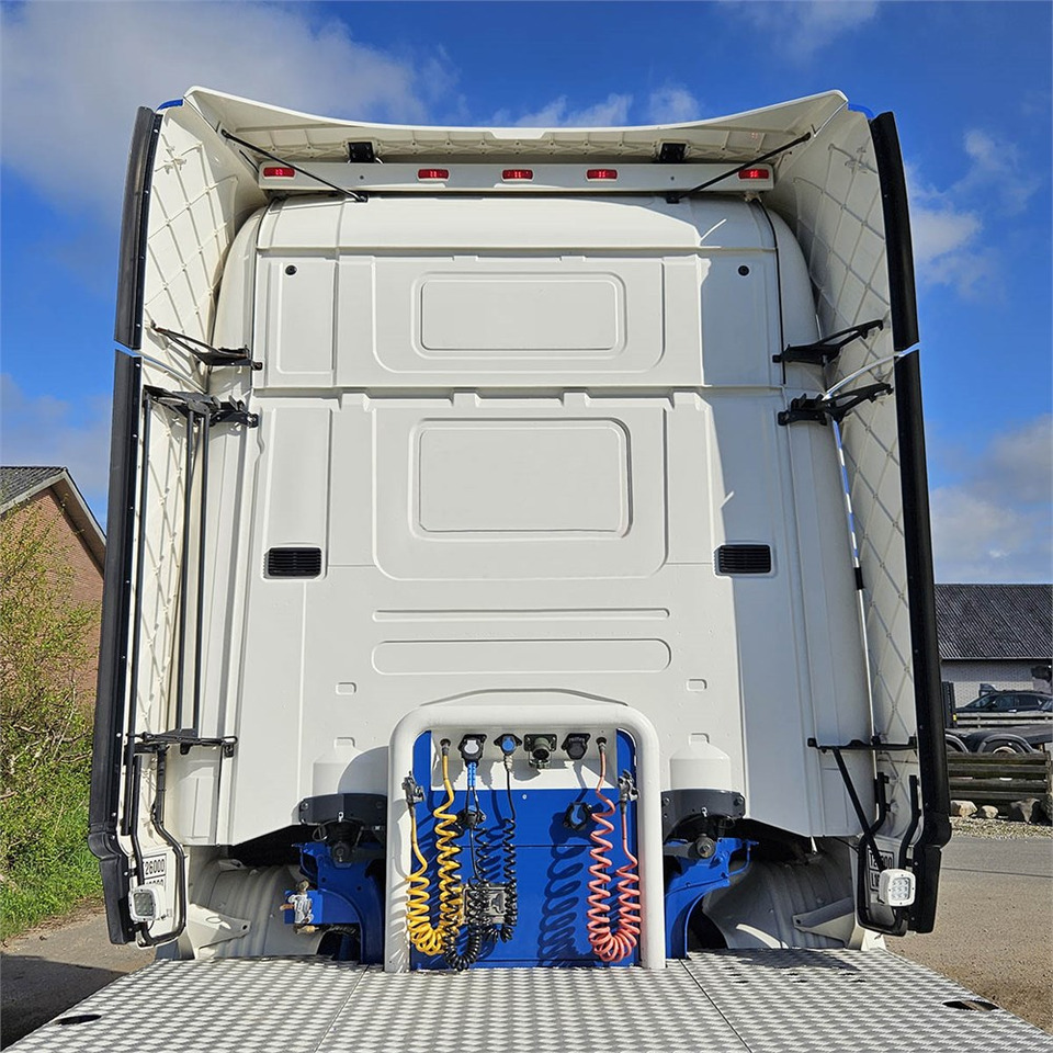 Cabeza tractora Scania R 560 LA6X2 4MNB: foto 33