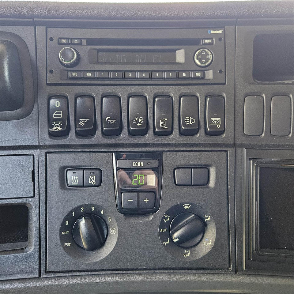 Cabeza tractora Scania R 560 LA6X2 4MNB: foto 19
