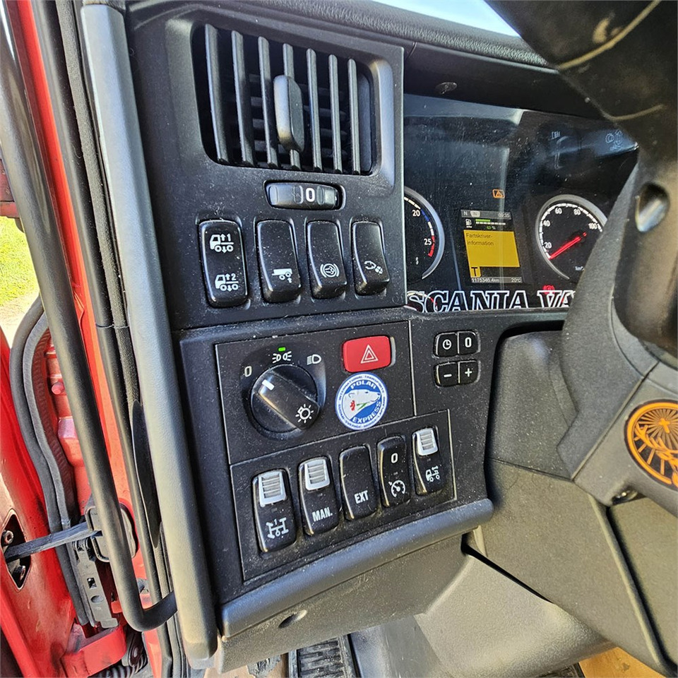 Cabeza tractora Scania R 560 LA6X2 HNB: foto 20