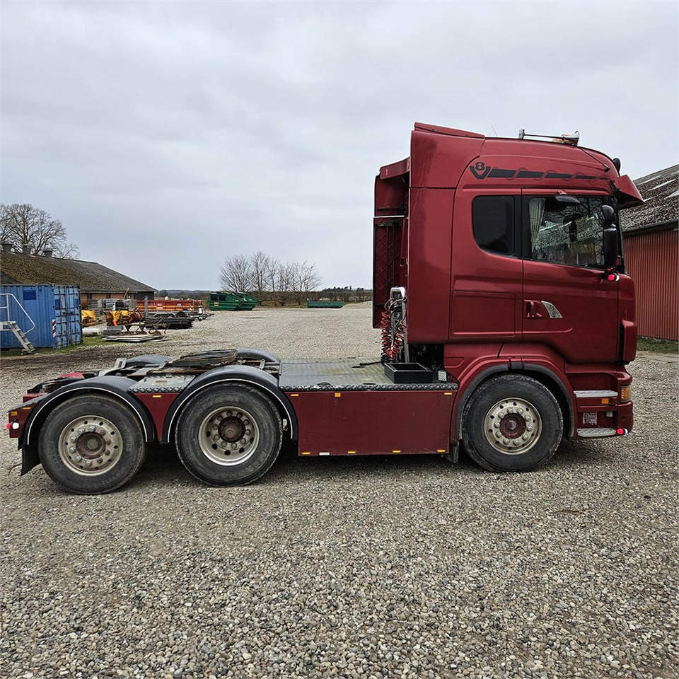 Cabeza tractora Scania R560: foto 7