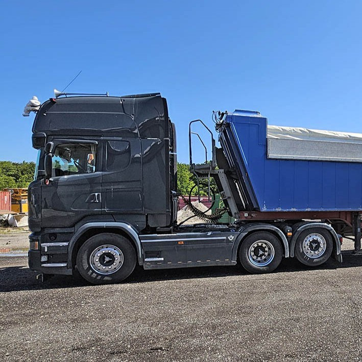 Scania V8 PGR 730 - Cabeza tractora: foto 2 Scania V8 PGR 730 - Cabeza tractora: foto 2