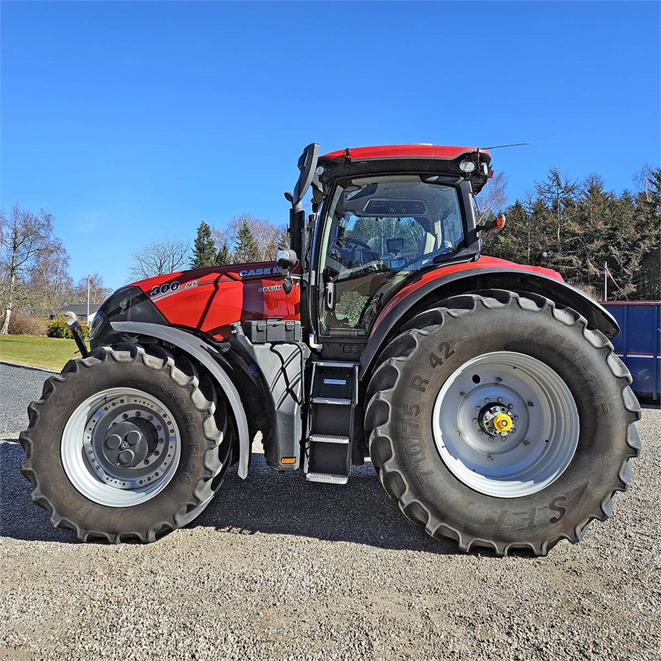 Case Optum 300 CVX - Tractor: foto 5 Case Optum 300 CVX - Tractor: foto 5