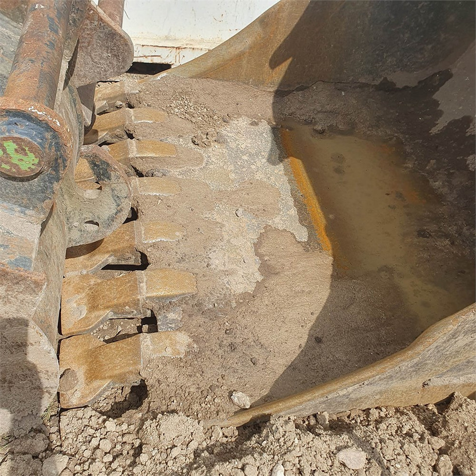 Excavadora de cadenas Caterpillar 323 EL: foto 34