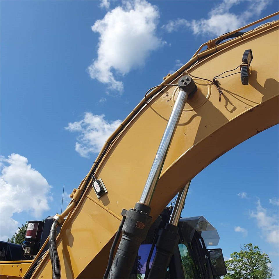 Excavadora de cadenas Caterpillar 323 EL: foto 35