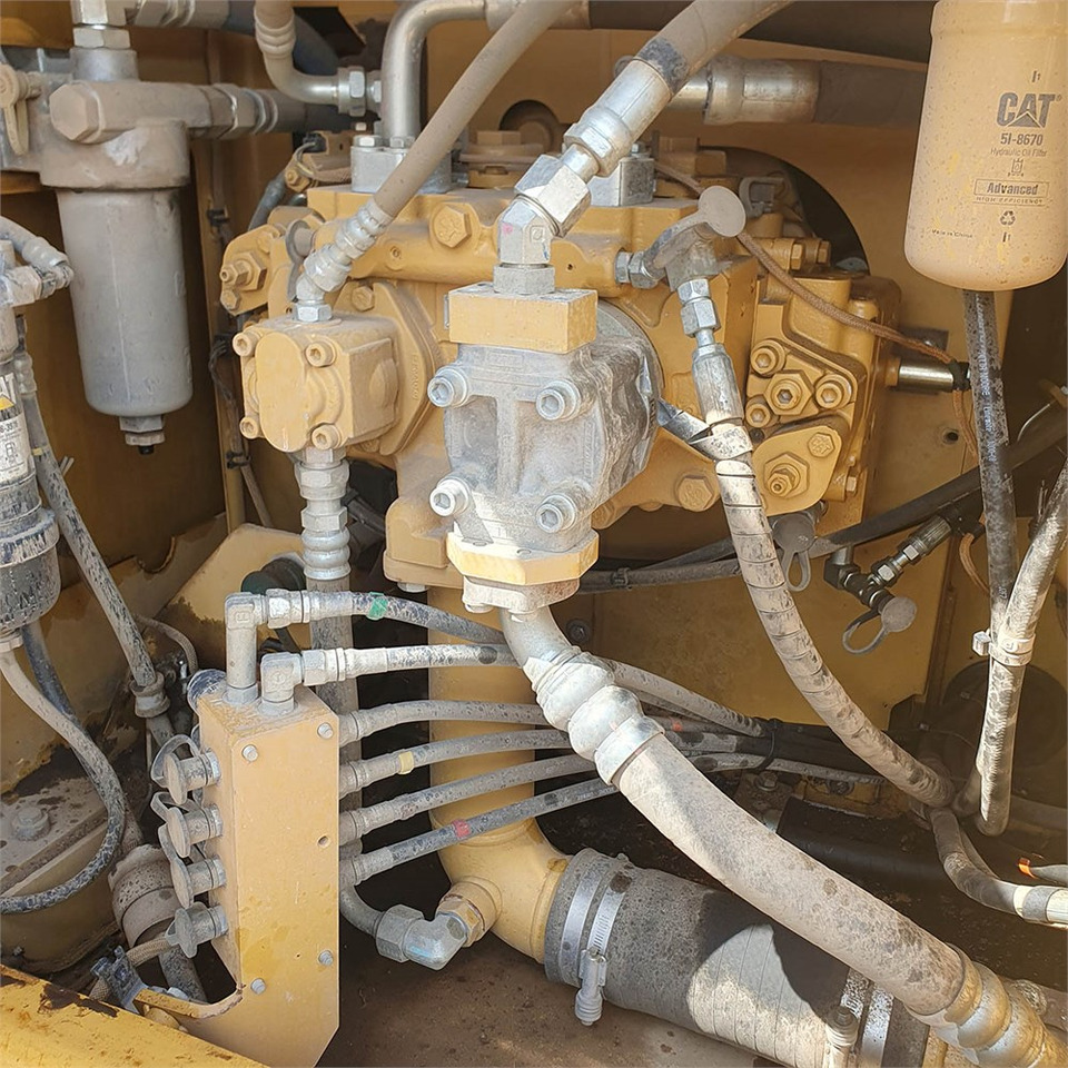 Excavadora de cadenas Caterpillar 323 EL: foto 41