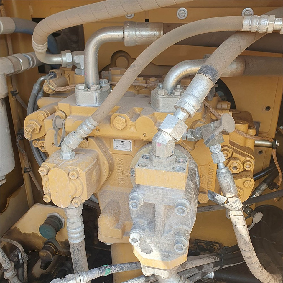 Excavadora de cadenas Caterpillar 323 EL: foto 42