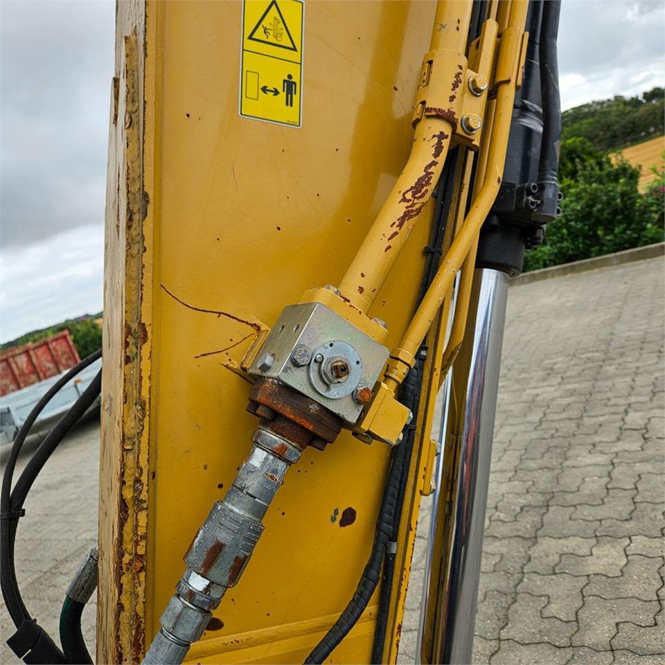 Excavadora de cadenas Caterpillar 325 FLCR: foto 28