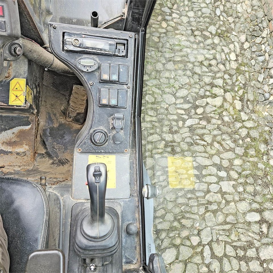 Cargadora de ruedas Giant V452T HD: foto 10