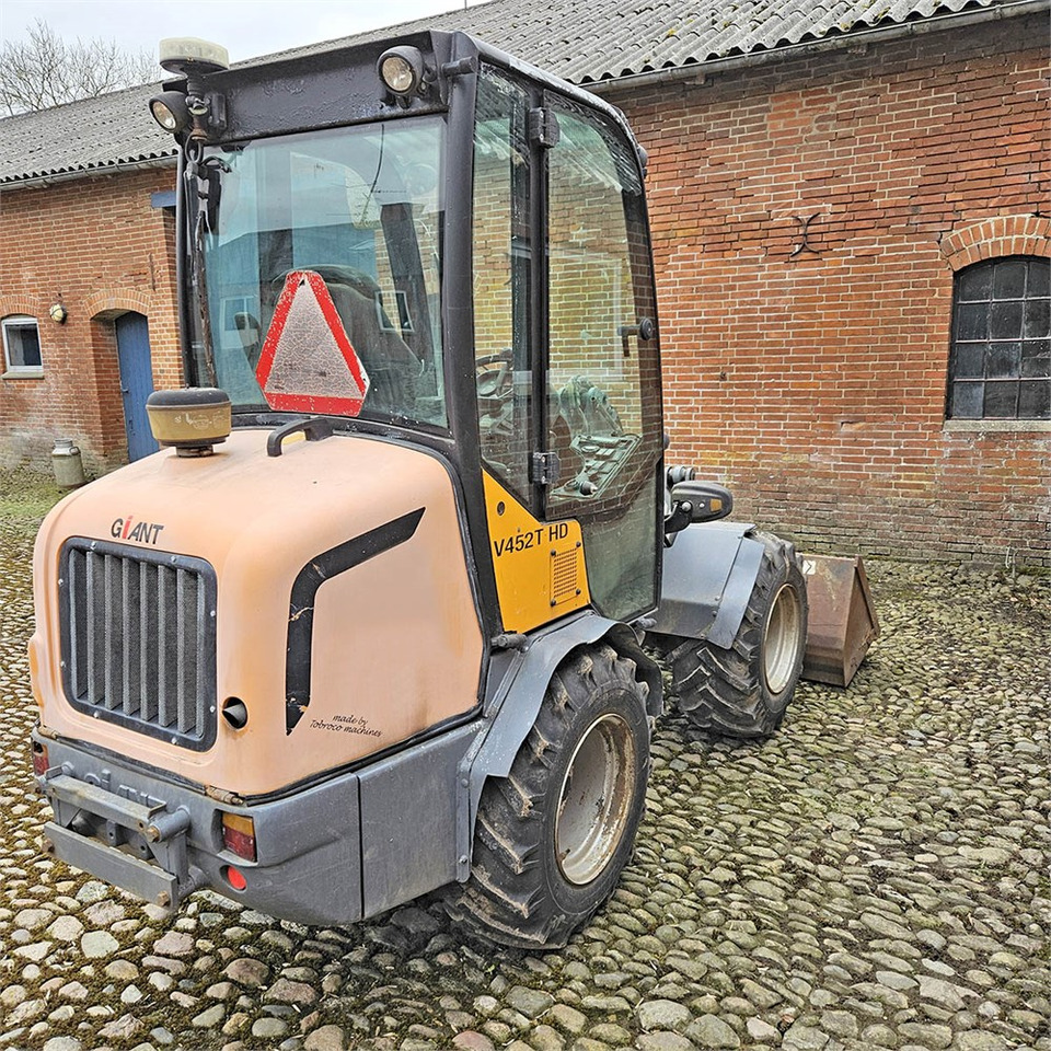 Cargadora de ruedas Giant V452T HD: foto 6