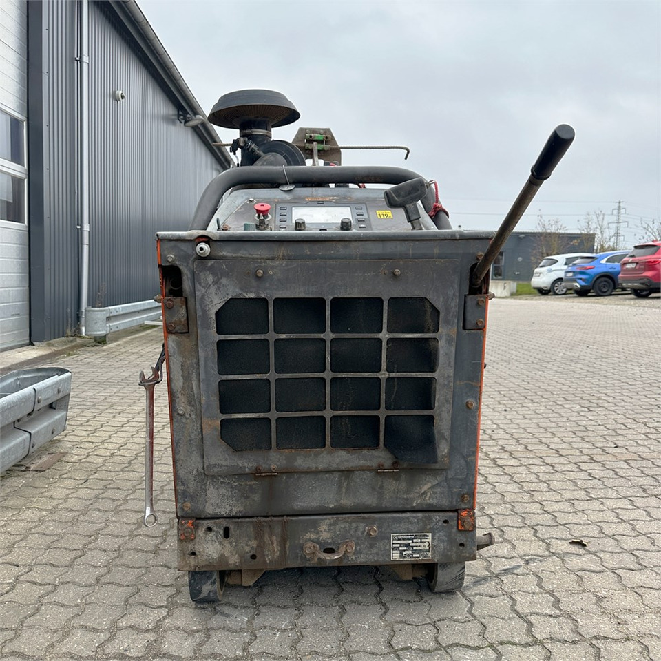 Leasing para Husqvarna FS7000 D Husqvarna FS7000 D: foto 9 Leasing para Husqvarna FS7000 D Husqvarna FS7000 D: foto 9