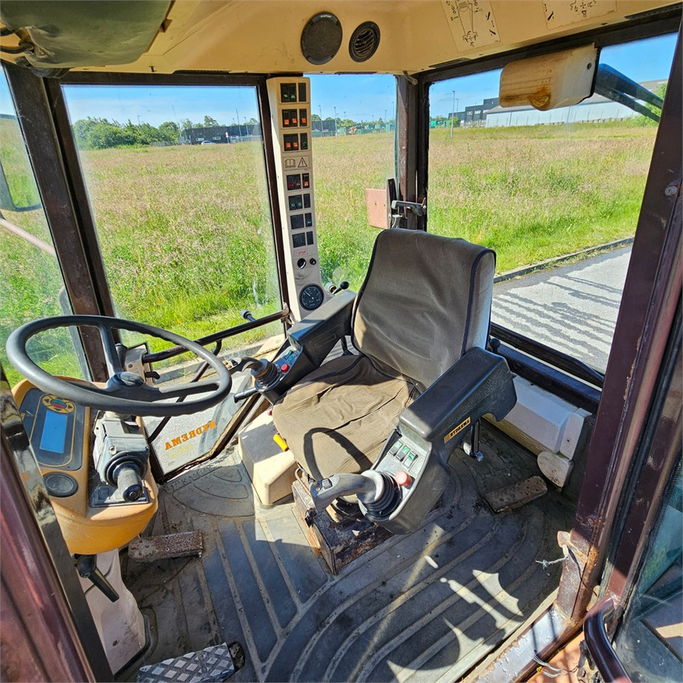 Retroexcavadora Hydrema 906 B: foto 10 Retroexcavadora Hydrema 906 B: foto 10