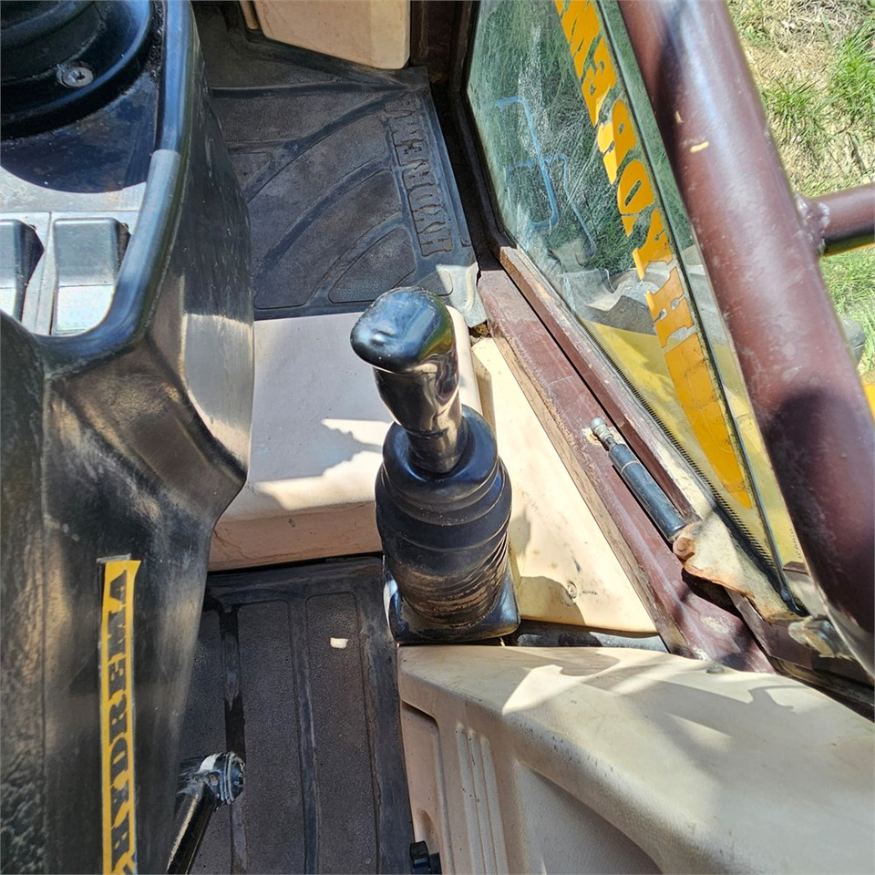 Retroexcavadora Hydrema 906C: foto 15