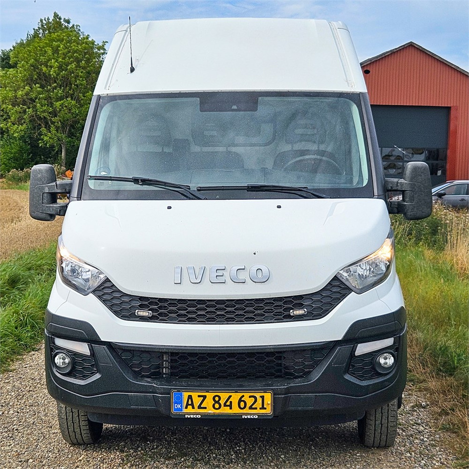 Iveco DAILY - Furgón: foto 2 Iveco DAILY - Furgón: foto 2