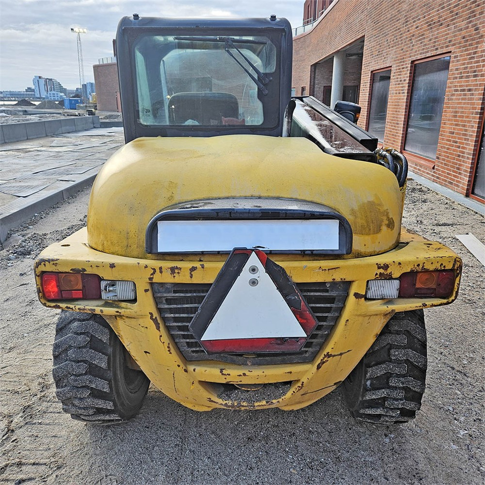 Manipulador telescópico JCB 520-40: foto 7