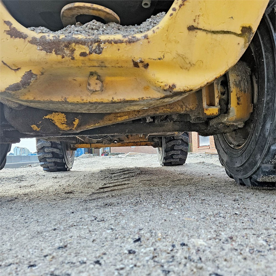 Manipulador telescópico JCB 520-40: foto 43