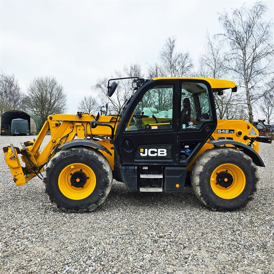 JCB 542X70PRO - Manipulador telescópico: foto 3 JCB 542X70PRO - Manipulador telescópico: foto 3