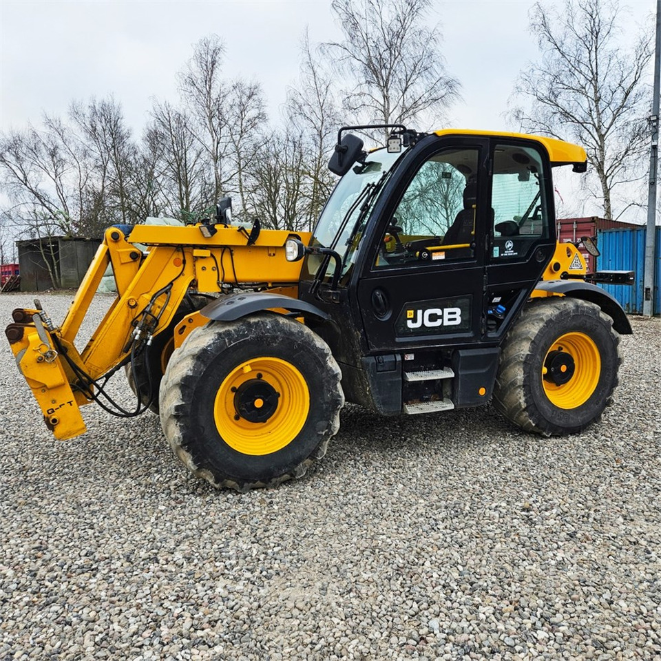 JCB 542X70PRO - Manipulador telescópico: foto 2 JCB 542X70PRO - Manipulador telescópico: foto 2