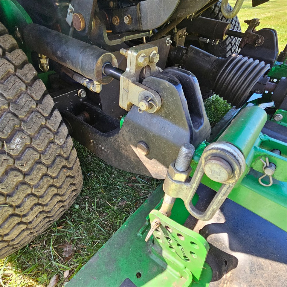 Cortacésped John Deere 1550 TerrainCut: foto 23