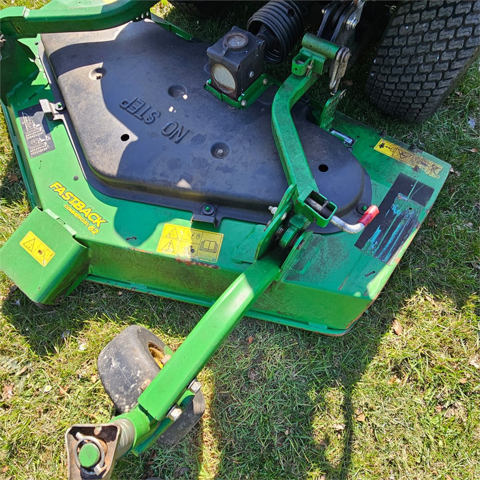 Cortacésped John Deere 1550 TerrainCut: foto 15