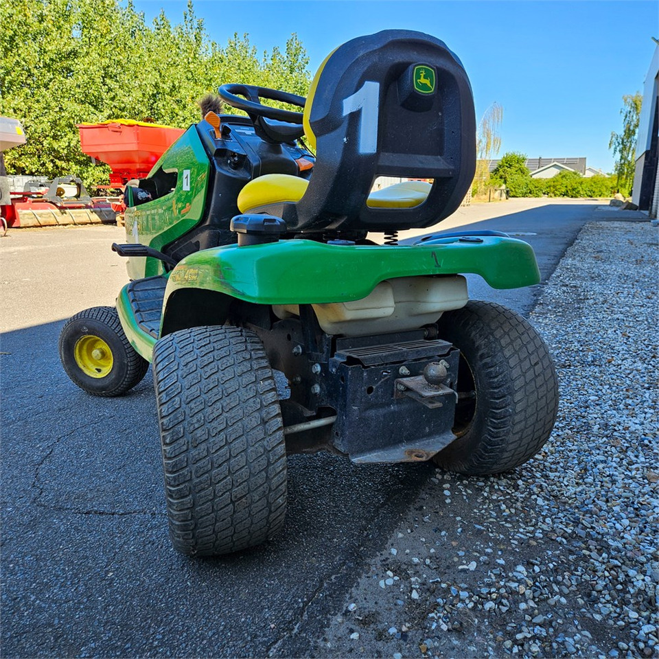 John Deere X304 - Cortacésped: foto 5 John Deere X304 - Cortacésped: foto 5