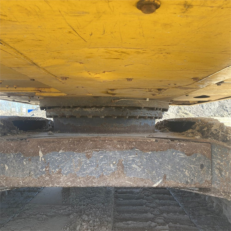 Excavadora de cadenas Komatsu PC210 LC-8K: foto 30