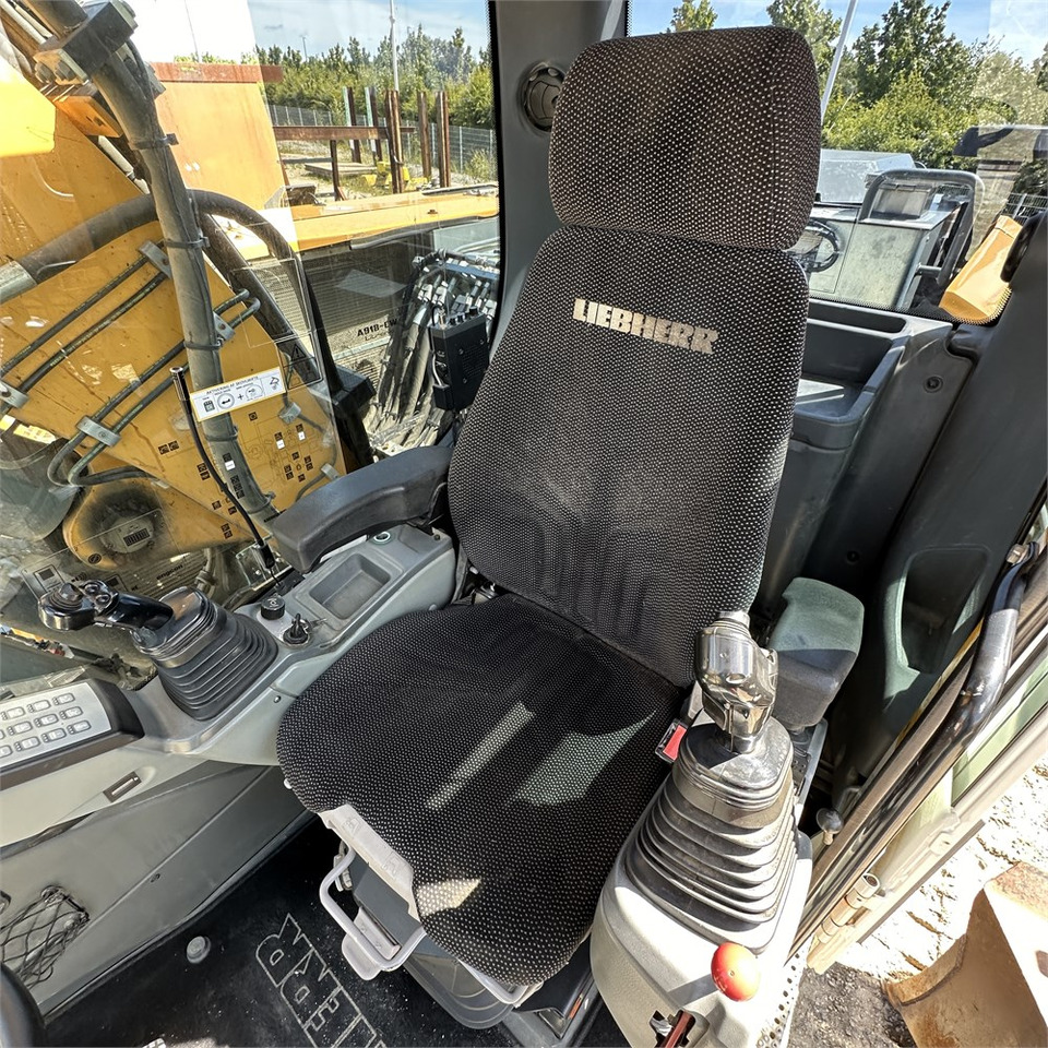 Excavadora de ruedas Liebherr A 918 Litronic: foto 12